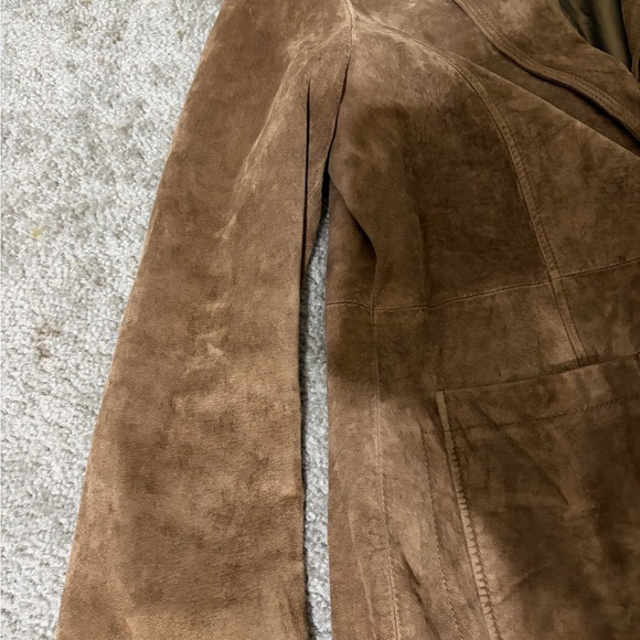 Women's Brown Suede Single-Button Trench Coat - Picture 2 of 12